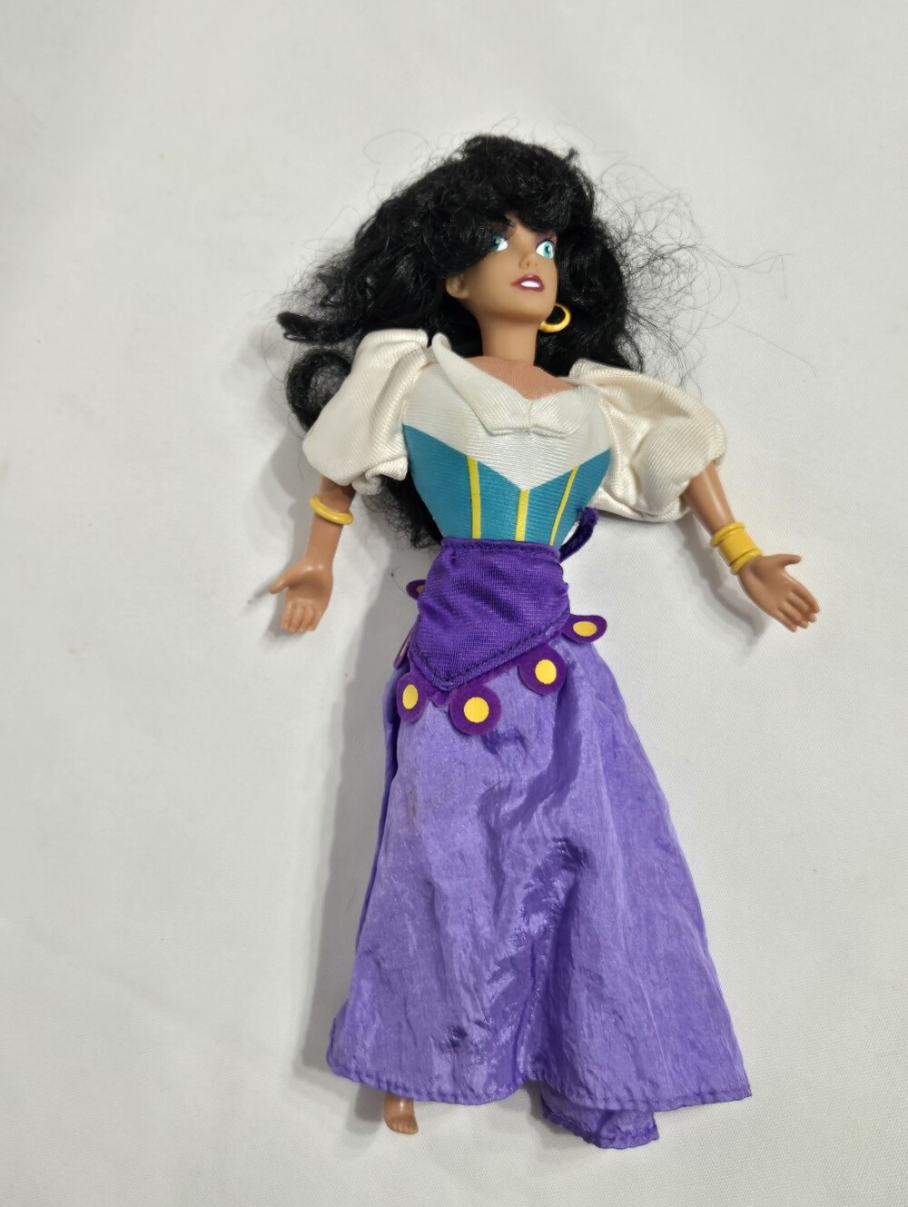 vintage 1995 Mattel Disney The Hunchback of Notre Dame Esmeralda fashion doll wi